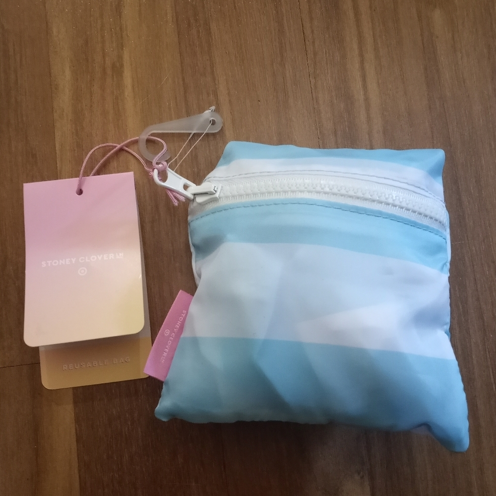 NWT Stoney Clover